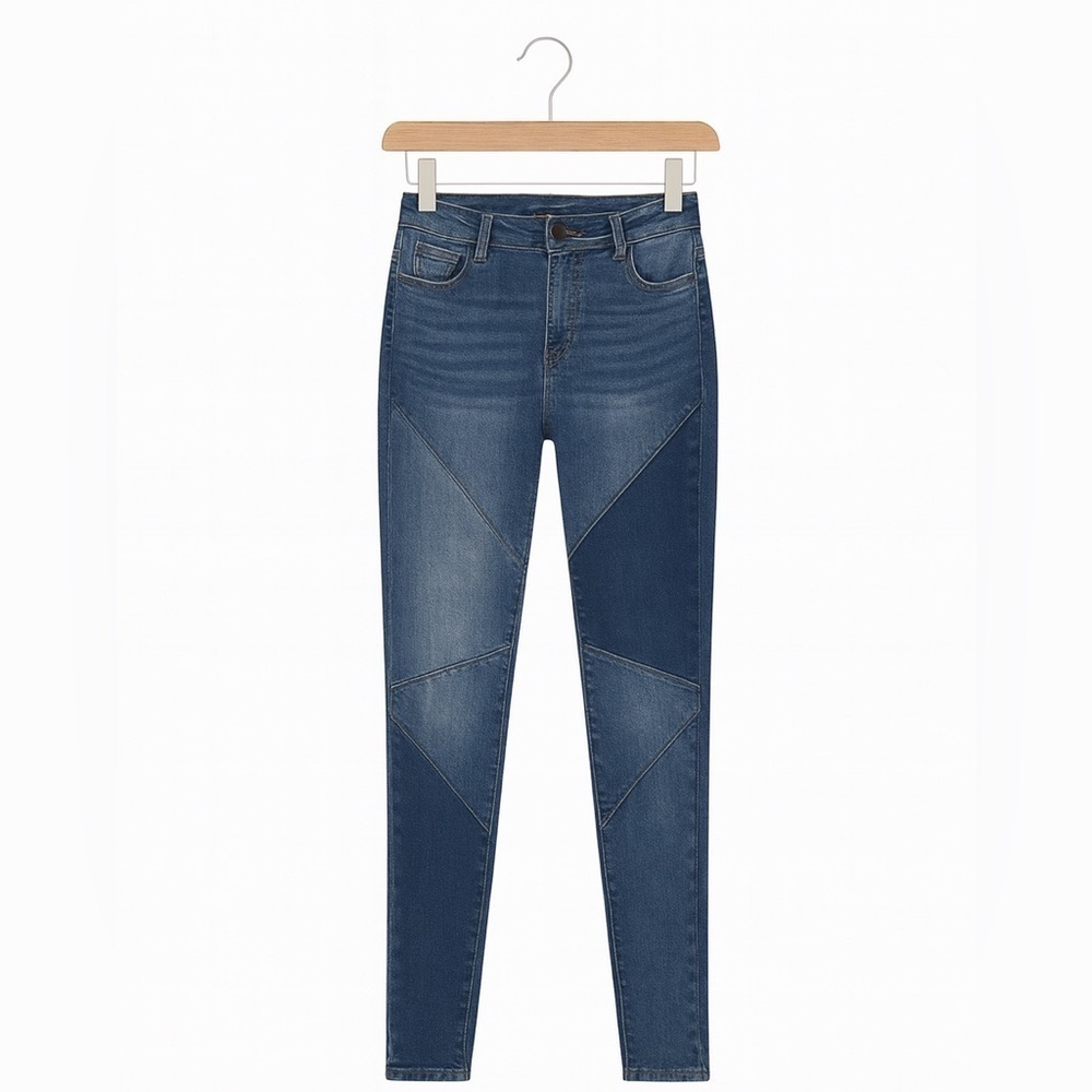 Fashion Nova Jeans Stay In Line Mid Rise Skinny Jeans Size 9. Runs Small.